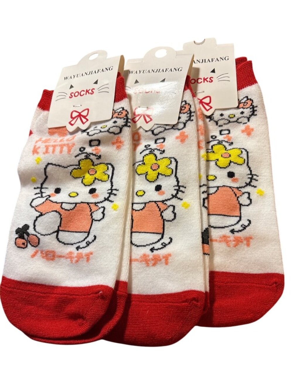 Womens Hello Kitty Ankle Socks Red & White Size 35-41 Cotton & Polyester Blend - Picture 6 of 6